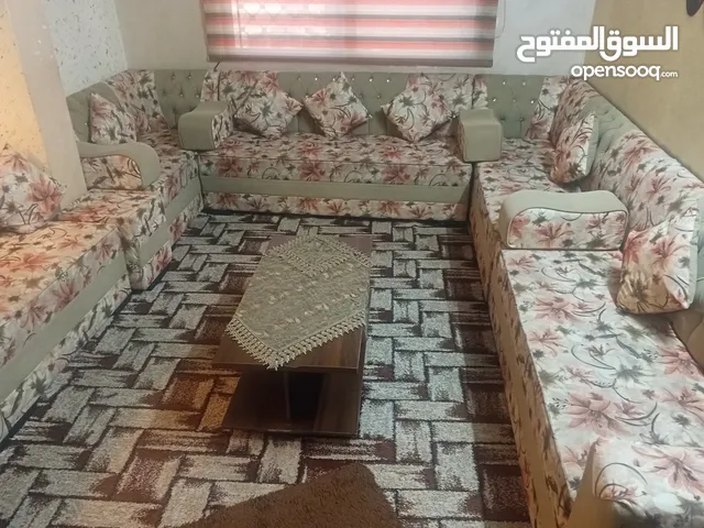 طقم مكون من 15المقعد