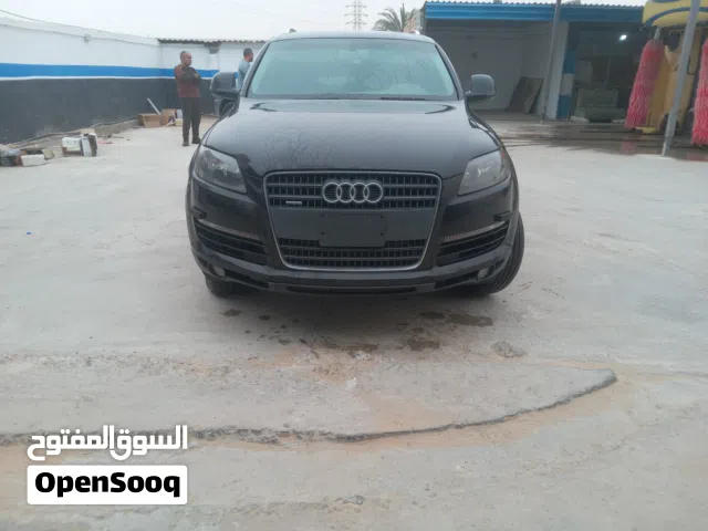 2014 أودي Q7 SQ7