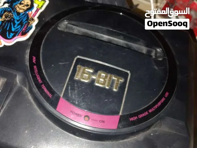 بلايستيشن سيجا ميجا درايف  يصلح ل جميع الاعمار الكبار و الصغار مناسب جدا للطفال يعمل بشكل مميز جدا