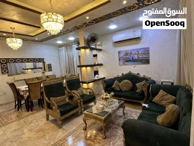 شقة للبيع تاسعه أهالي  طابق أرضي مميز