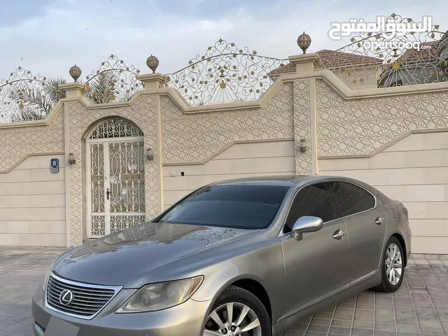 للبيع او البدل لكزس LS 460 مواصفات وارد يابان 2007