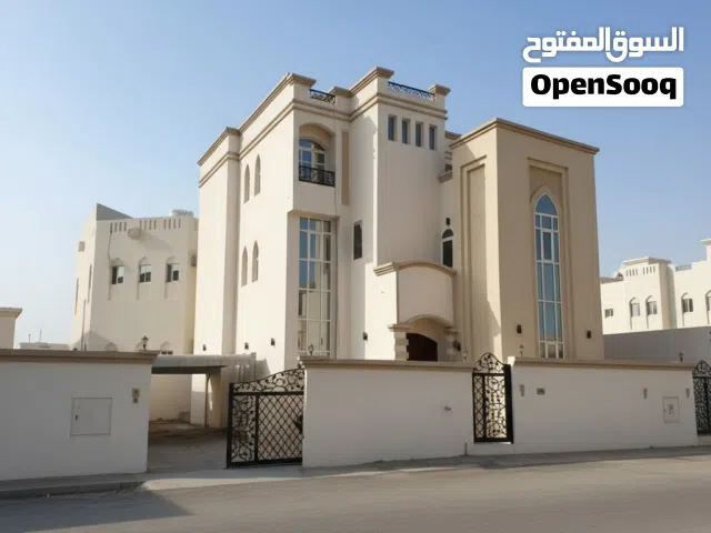 Villa for Rent in Madinat Sultan Qaboos/فيلا للايجار في مدينة السلطان قابوس
