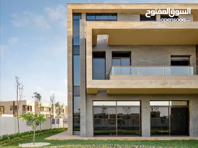 240 m2 4 Bedrooms Villa for Sale in Cairo New Cairo