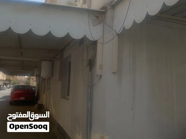 للبيع منزل قديم في الرفاع