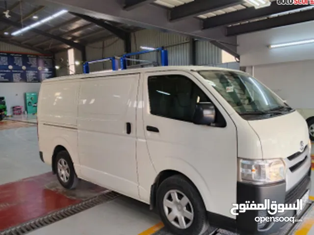 فان تويوتا هاي ايس 2018 للبيع