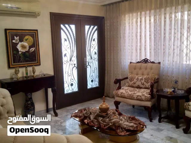 140 m2 3 Bedrooms Apartments for Sale in Amman Al Gardens