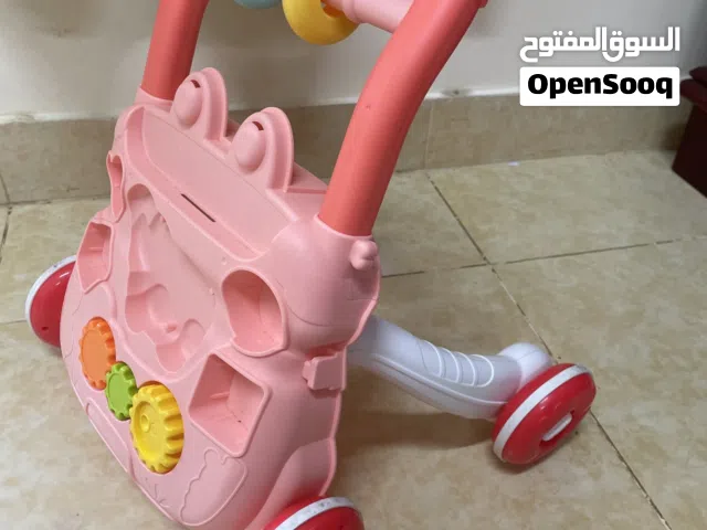 مشايا اطفال مستعمله استعمال خفيف مافيها اي كسر