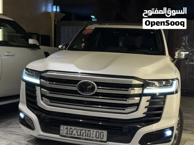 2025 تويوتا لاند كروزر VXR