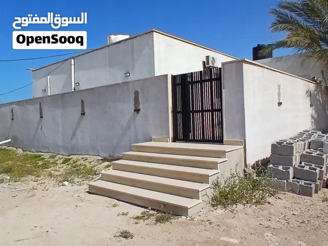 3 Bedrooms Farms for Sale in Benghazi Al Halis District