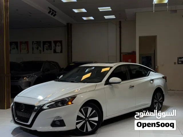 2019 Nissan Altima SV