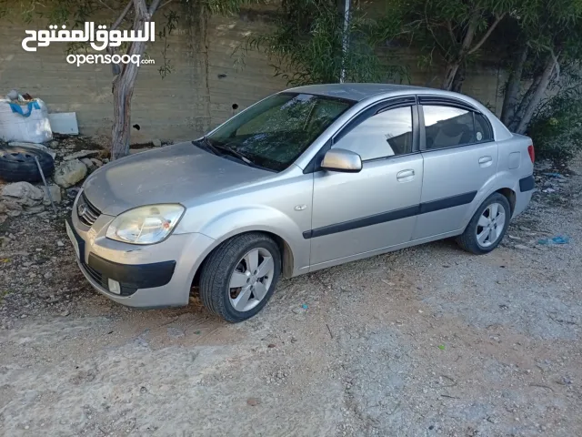 كيا ريو. 2009