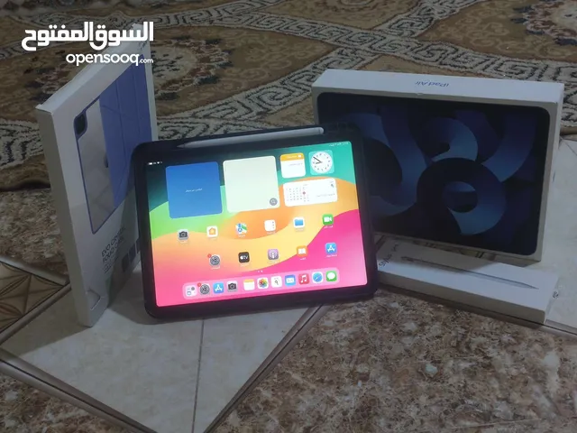 Apple iPad Air 5 64 GB in Basra