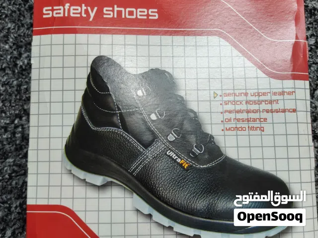 أحذية سيفتي جدبدة نخب اول ممتاز للبيع بسعر حرق