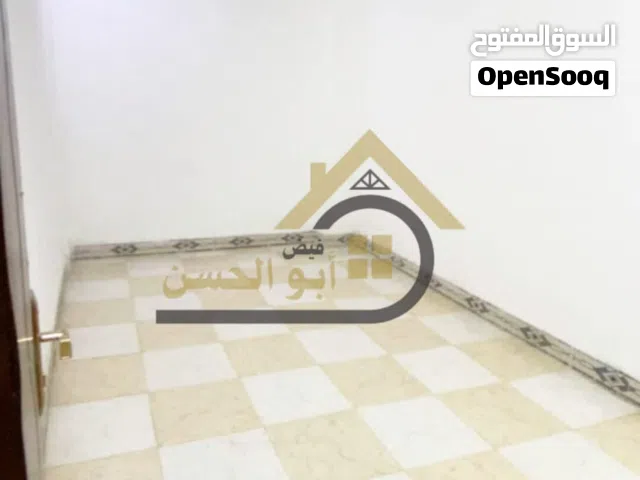 شقة للايجار في منطقة العطيرية. ¥