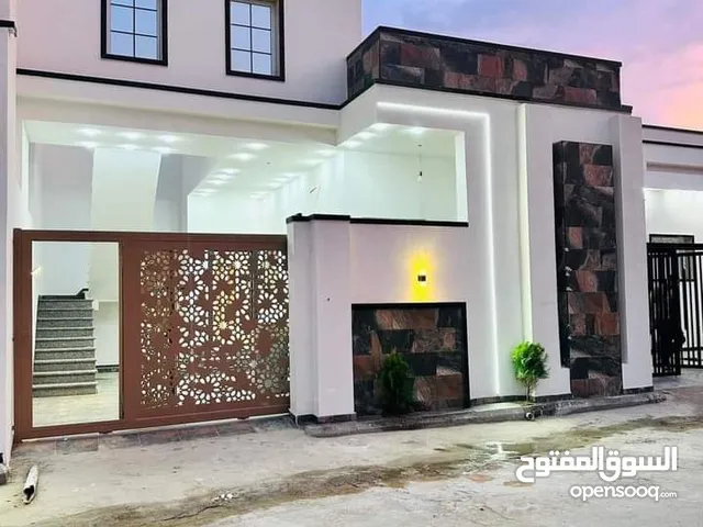160 m2 3 Bedrooms Townhouse for Sale in Tripoli Khallet Alforjan