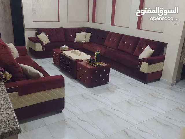 طقم جلسه بحاله ممتازه للبيع استعمل بسيط نوعيه الخشب ممتازه واسفنج دانلوب قماش