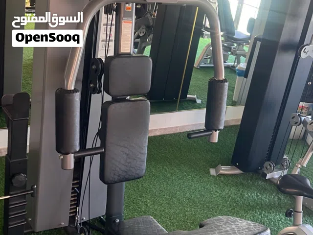 محطة رياضية منزلية لجميع التمارين