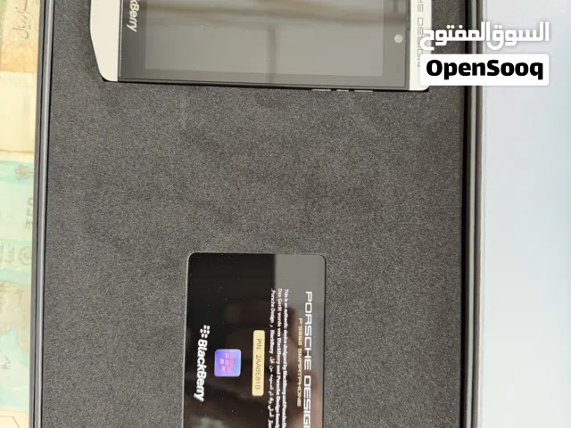 Black berry p9982