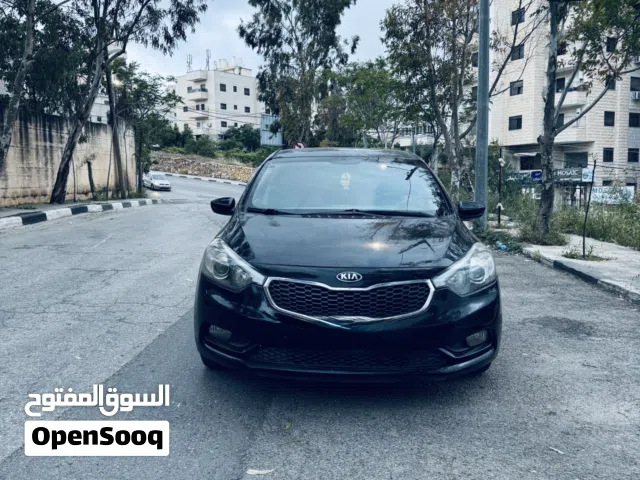 كيا سيراتو برايفيت بنزين فل الفل اضافات مع فتحه وفحص نخب النخب للبيع عالكاش فقط 2015/15