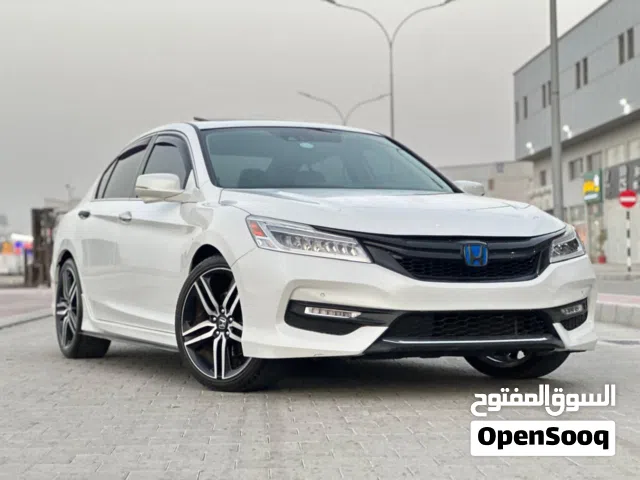 هونـدا اكـورد ــ فل اوبـشن × تـورينج