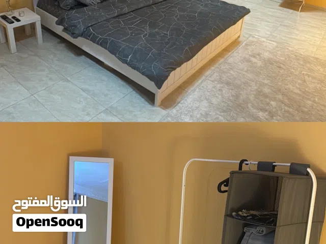 غرفه راقيه للعوائل للايجار اليومي و الاسبوعي في الموالح