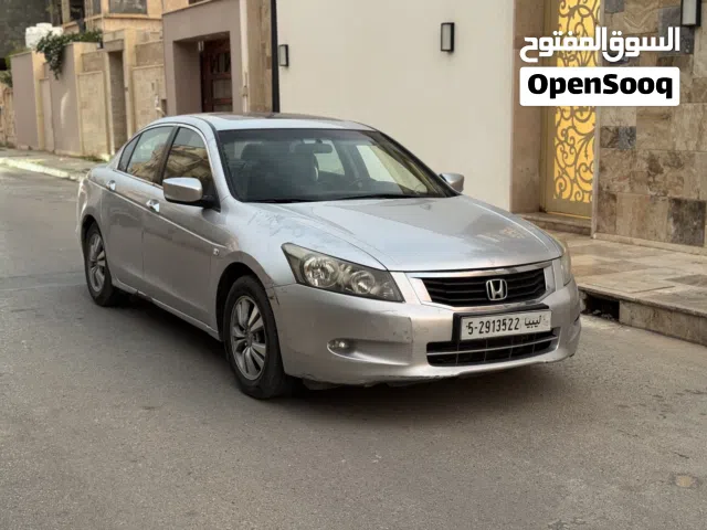 2009 هوندا اكورد Standard