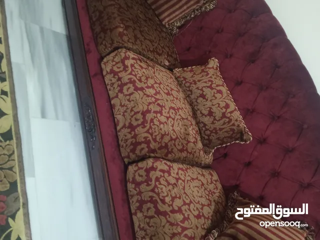 طقم كنب ملوكي خشب زان لون خمري