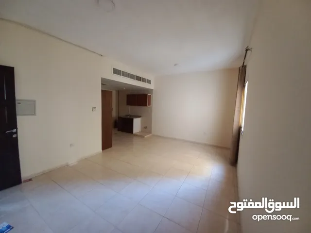 Spacious Big Size Studio Apartment For Rent Yearly basis In Sharjah Muweilah . Rent / 20k