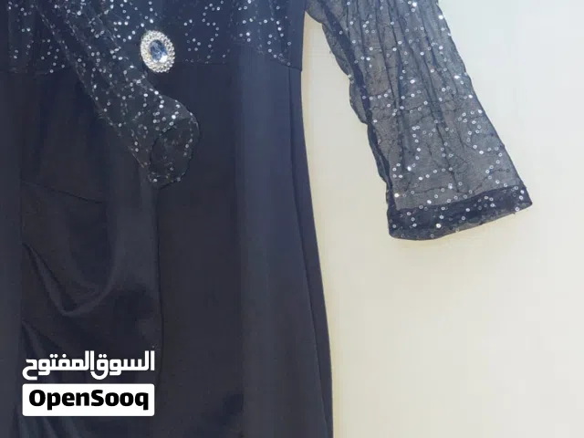 فساتين مناسبات
