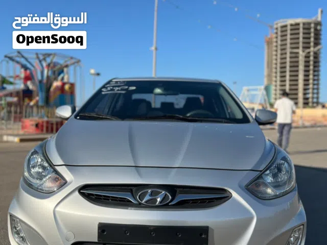 2013 Hyundai Accent GL
