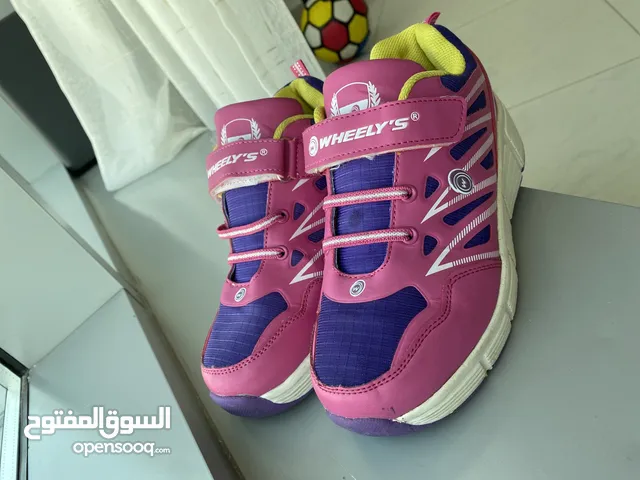 Burgundy Sport Shoes in Sharjah