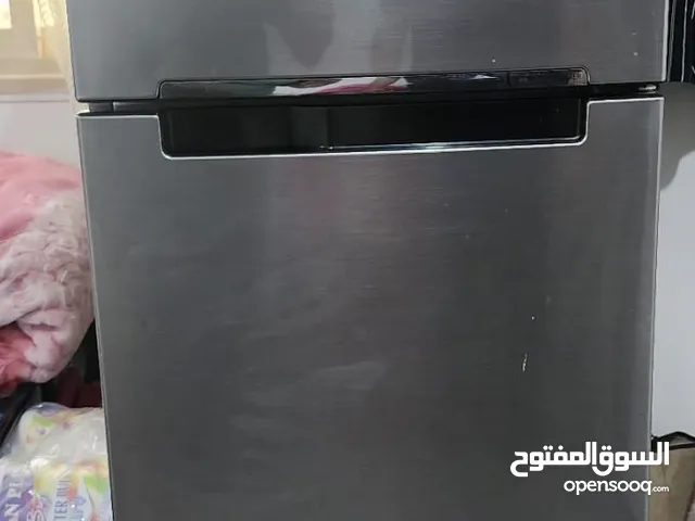 ثلاجه سامسونج بحاله ممتازه