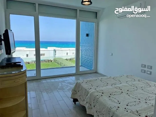 mk شاليه علي البحر في الساحل الشمالي بقرية سولت North Coast in Salt بتشطيب كامل بجوار سيدي عبدالرحمن