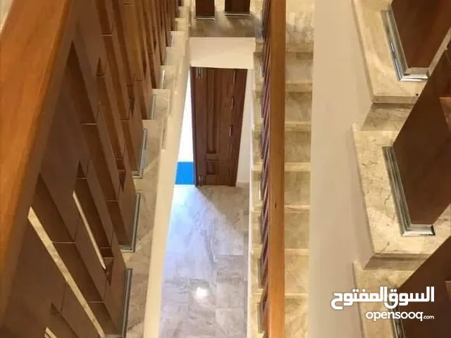 550 m2 4 Bedrooms Villa for Sale in Tripoli Al-Sabaa