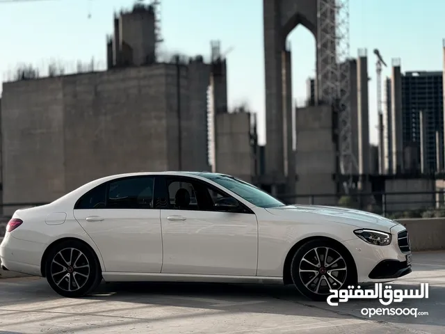 mercedes benz E200 2021
