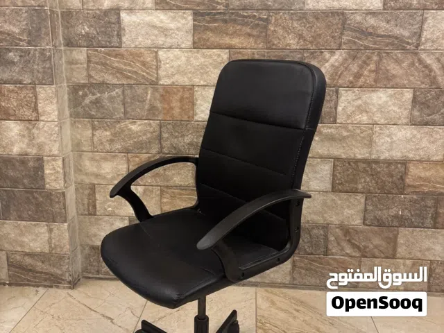 كرسي للبيع من شركة ايكيا السعر عشرين قابل لتنزيل