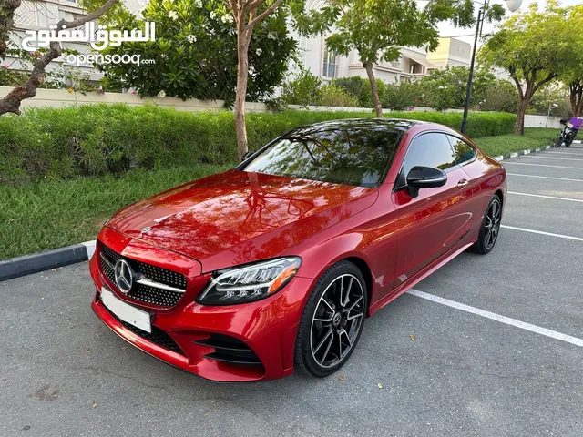 مرسيدس C300 كوبيه 2019 نظيفة جداً صبغ وايرباغات الوكالة - كاش او عن طريق البنك