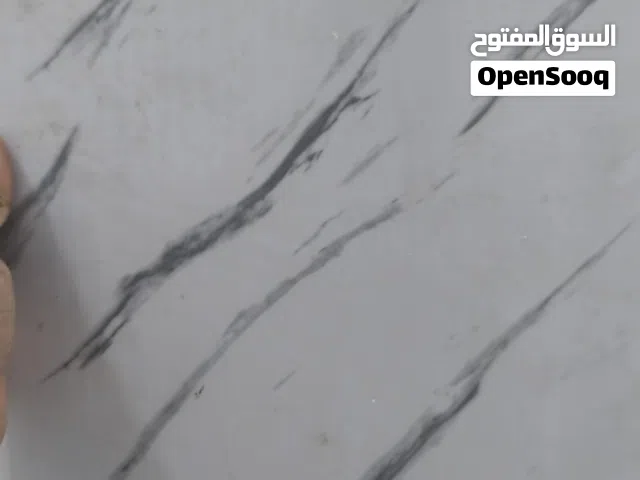 سقف ثنويه نظيف كل ست امتر يعني كارتون وزايد