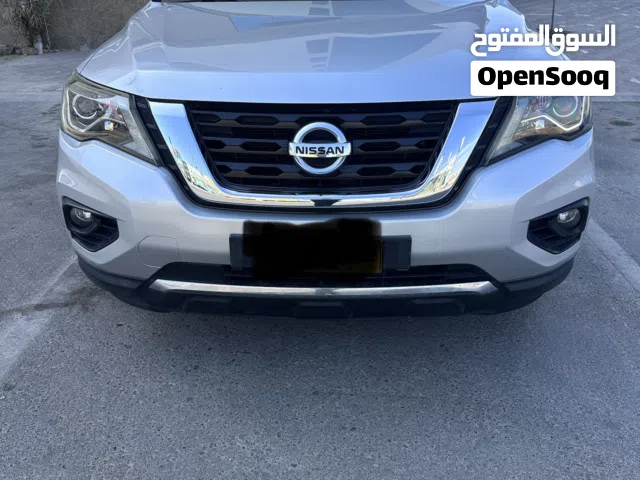 2019 Nissan Pathfinder SV SUV for Sale in GCC Specs with Comprehensive Features
