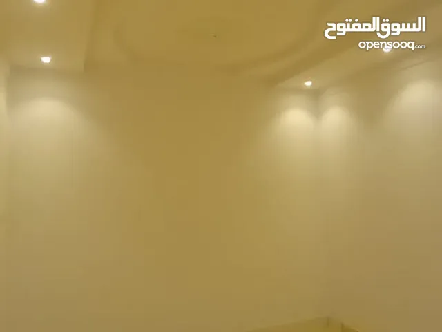 150 m2 1 Bedroom Apartments for Rent in Al Riyadh Al Munsiyah