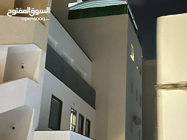 مبني. سته. طوابق. بالبدورم. في قلب النوفلين. ايجار. 25. الف تشظيب جديد.