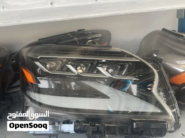 مطلوب فنارات  لكزس 2023