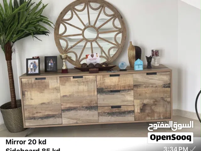 Side board