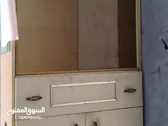 بوفيه مستعمل بحالة جيدة جدا