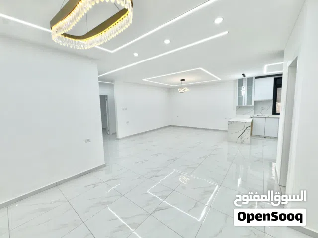 150 m2 3 Bedrooms Apartments for Sale in Ramallah and Al-Bireh Al Tira