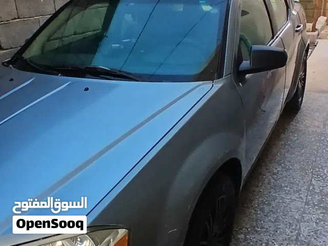 2009 دودج افنجر SE