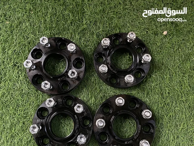 سبيسرات للبيع