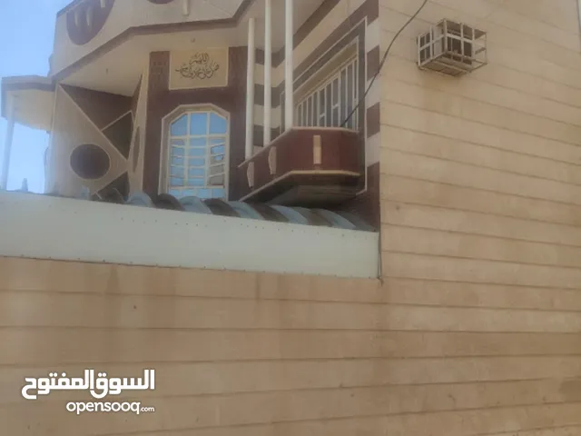 100 m2 3 Bedrooms Townhouse for Sale in Basra Abu Al-Khaseeb