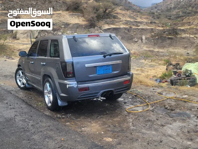 2008 جيب جراند شيروكى SRT 8