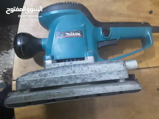 ماكيتا يبانى